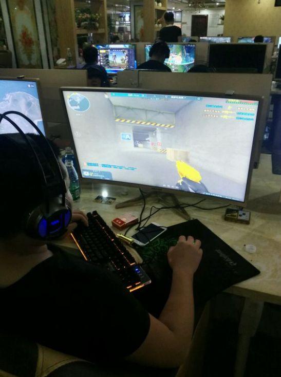 Virtus.pro 在 BLAST Open Fall 2025 失利后将 electroNic 放入替补席